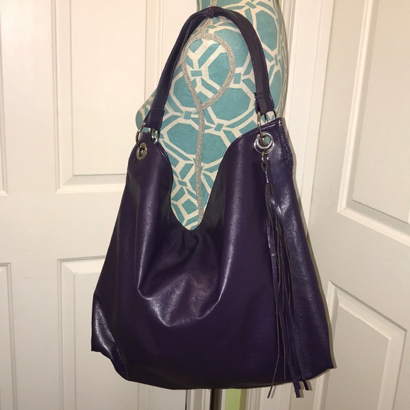 Avenue Handbags - Avenue Large Bag.